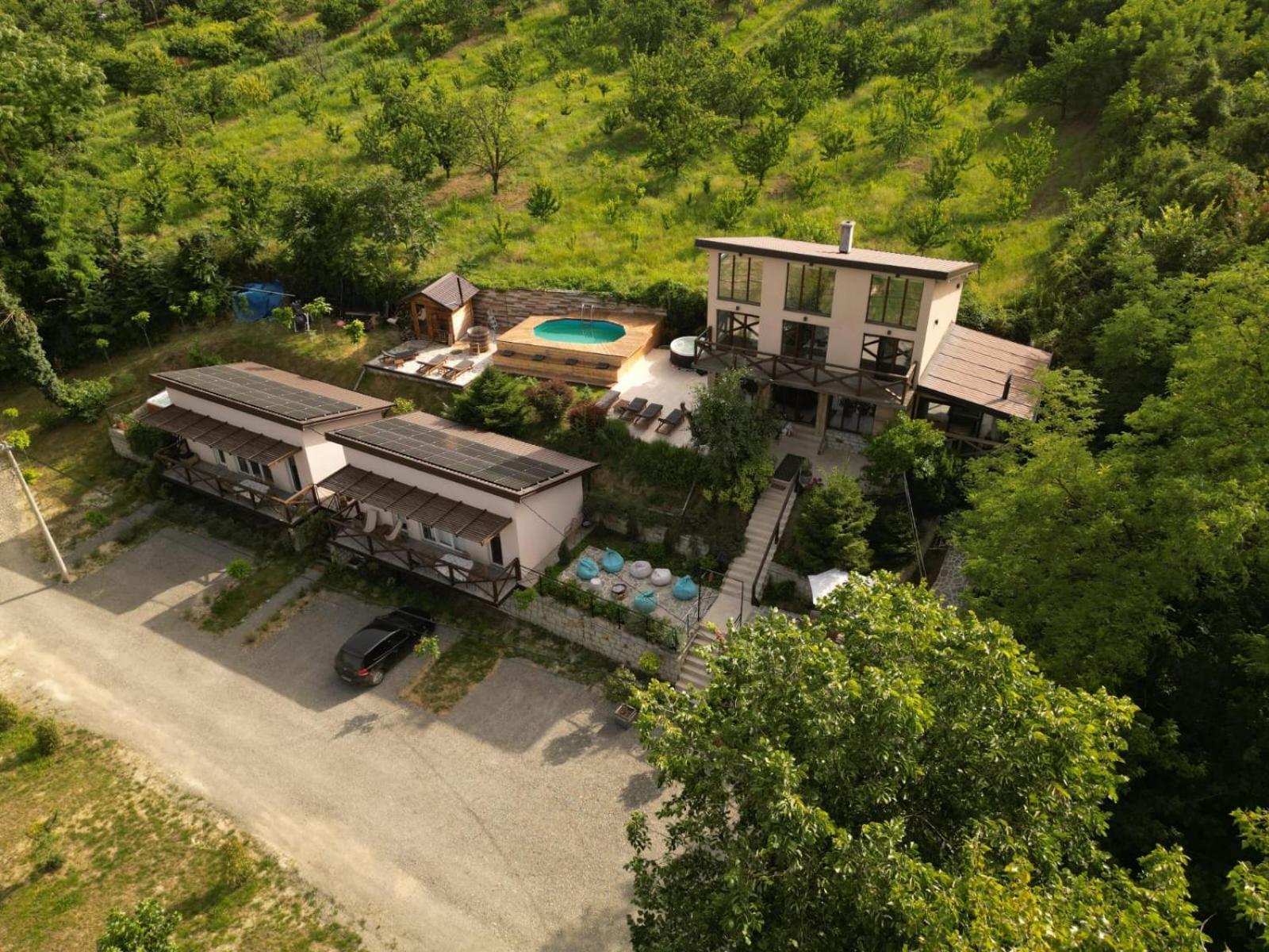 Bora Kuce Na Reci Villa Belgrad Exterior foto